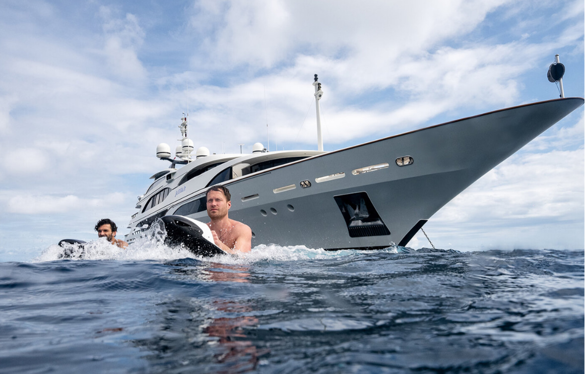 2005 Benetti Jaguar à louer (photo 44)