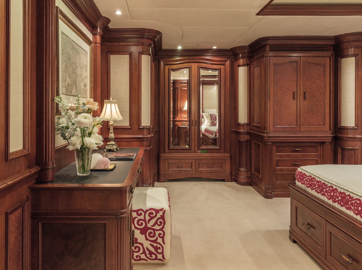 2003 Oceanfast Nomad for charter (photo 36)