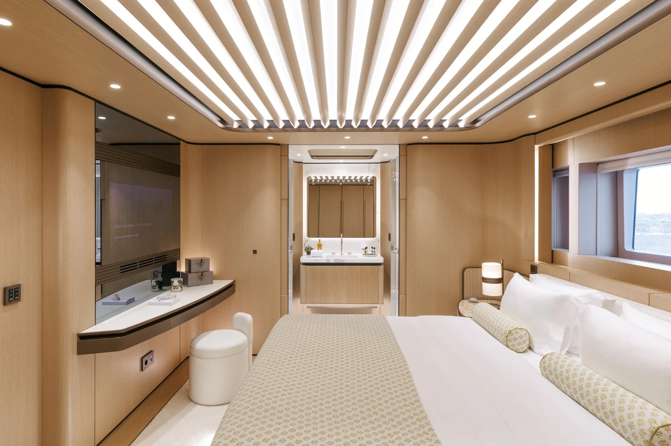 2025 Golden Yacht O'MADELEINE à louer (photo 28)