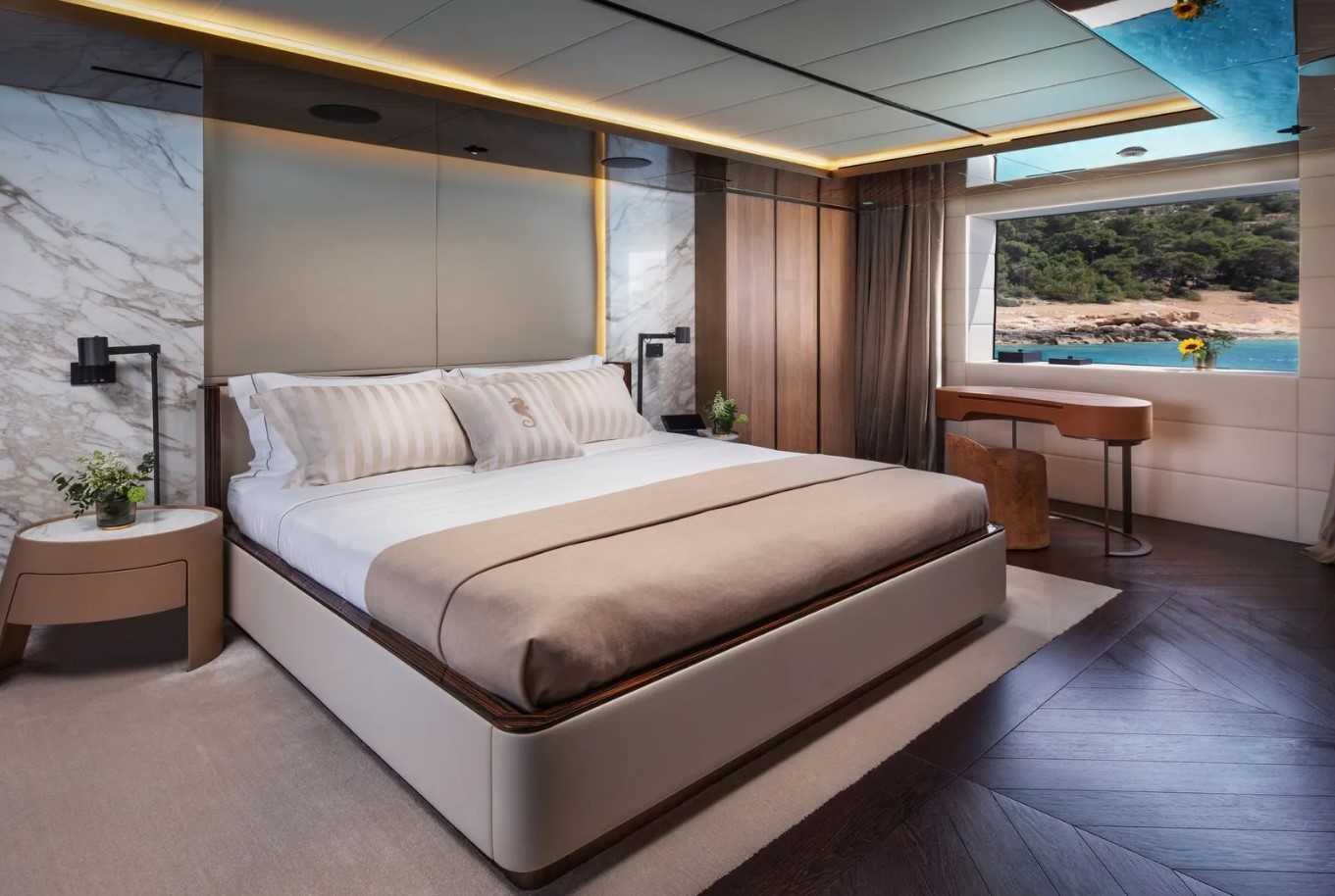 2020 Admiral GECO for charter (photo 17)