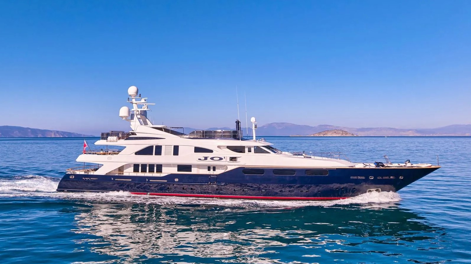 2004 Benetti JO I à louer (photo 3)