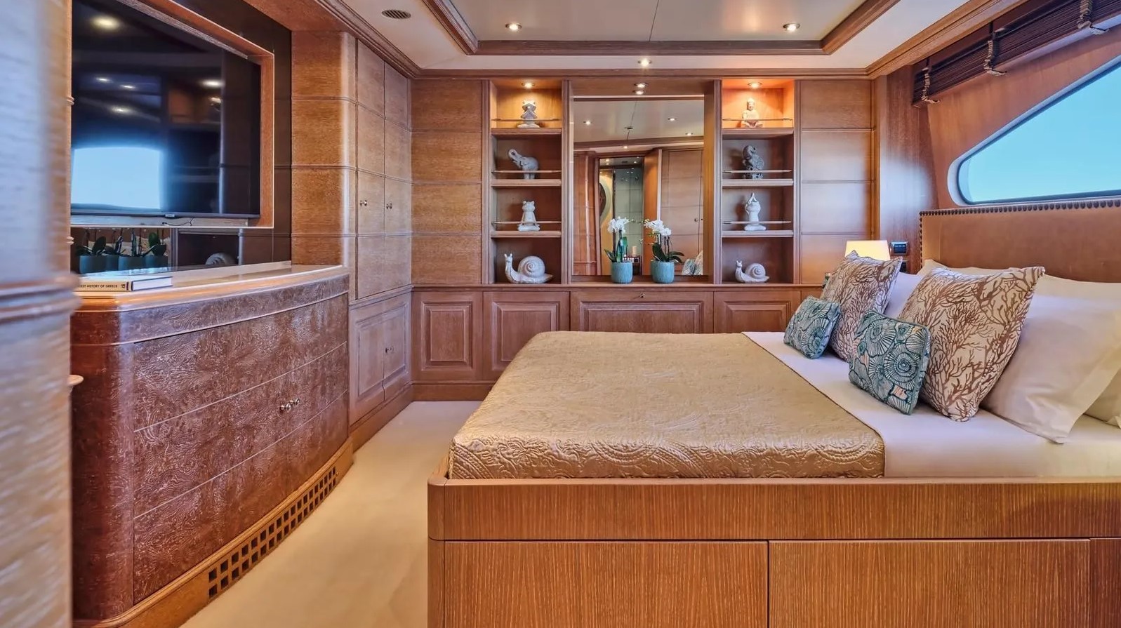 2004 Benetti JO I à louer (photo 30)