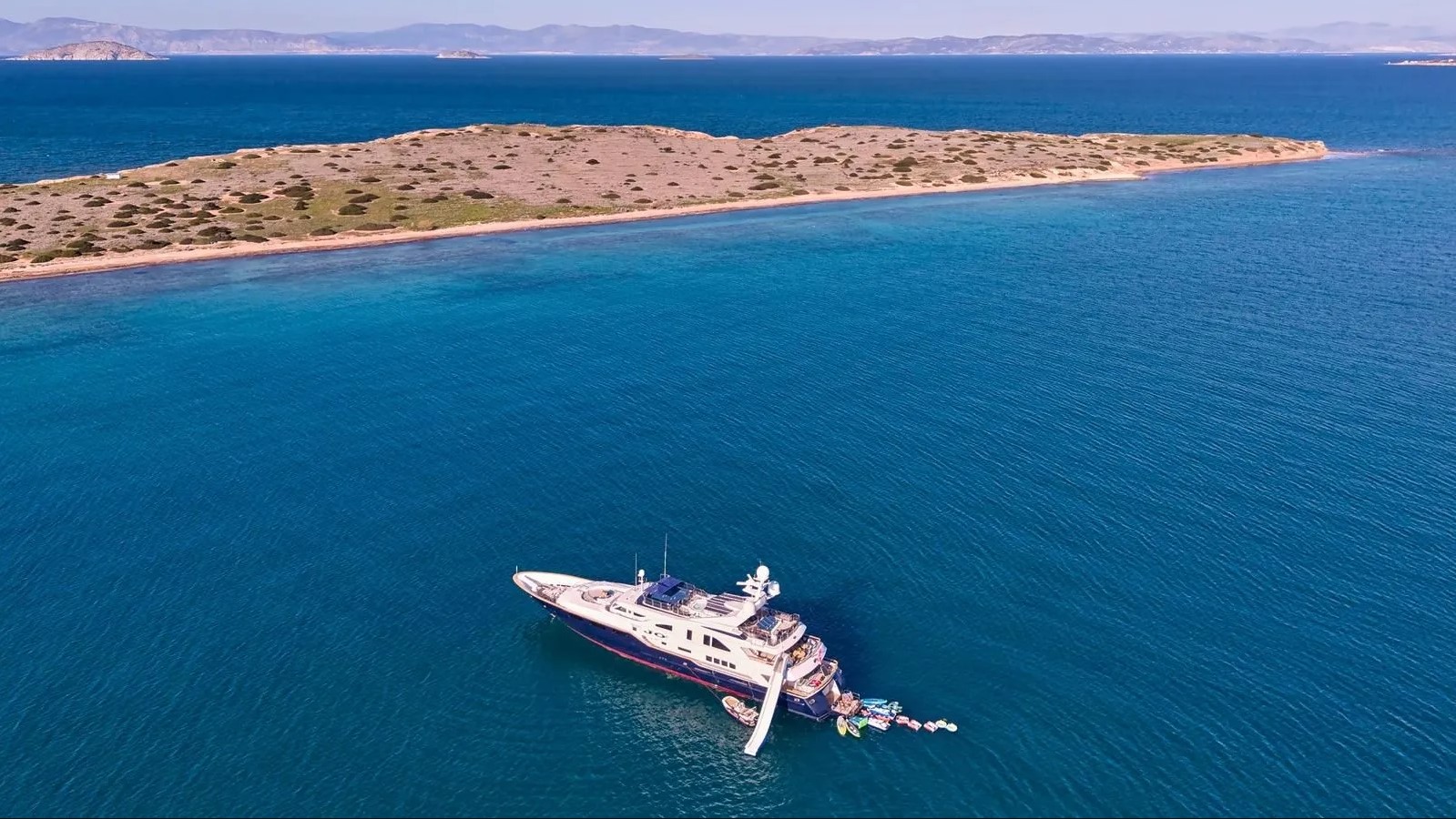 2004 Benetti JO I à louer (photo 64)