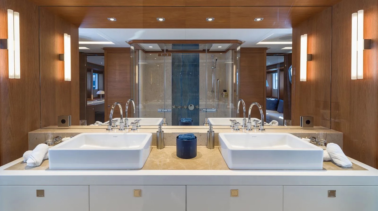 2007 Heesen TALIA para fretamento (photo 32)