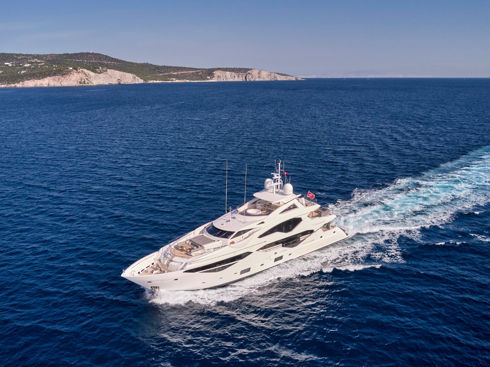 2018 Sunseeker AQUA LIBRA à louer (photo 2)
