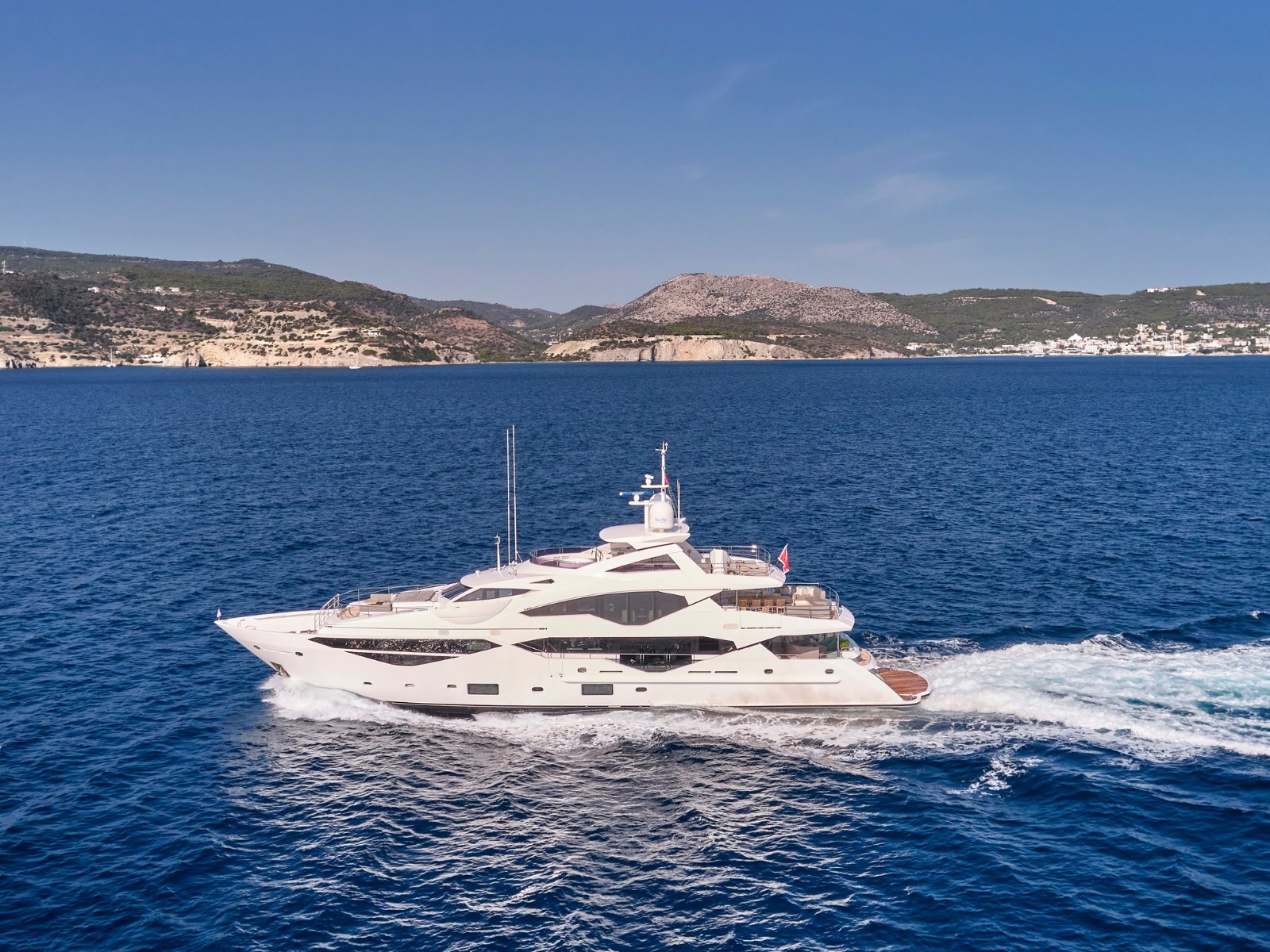 2018 Sunseeker AQUA LIBRA à louer (photo 3)