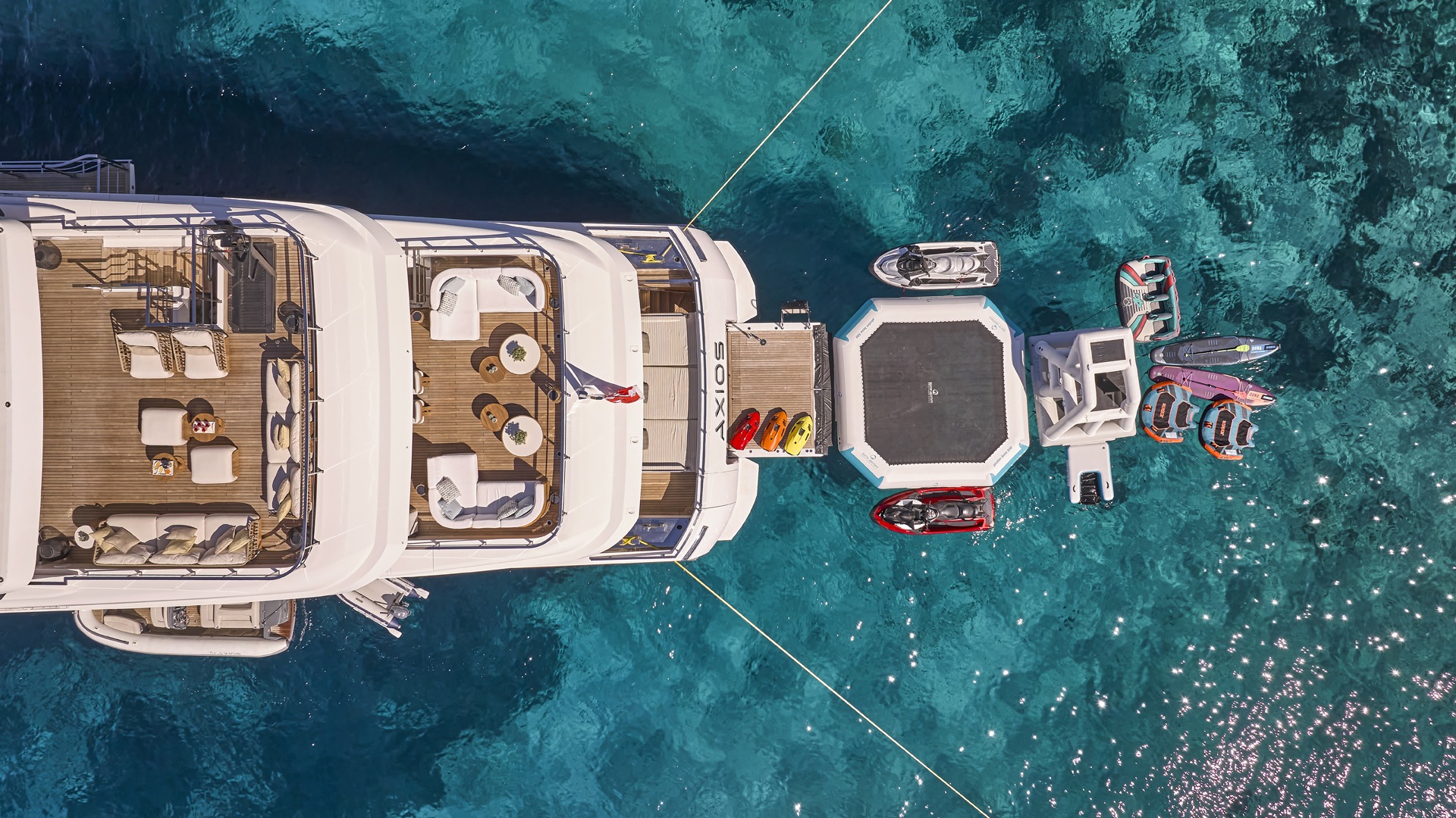 2014 Admiral AXIOS a noleggio (photo 25)
