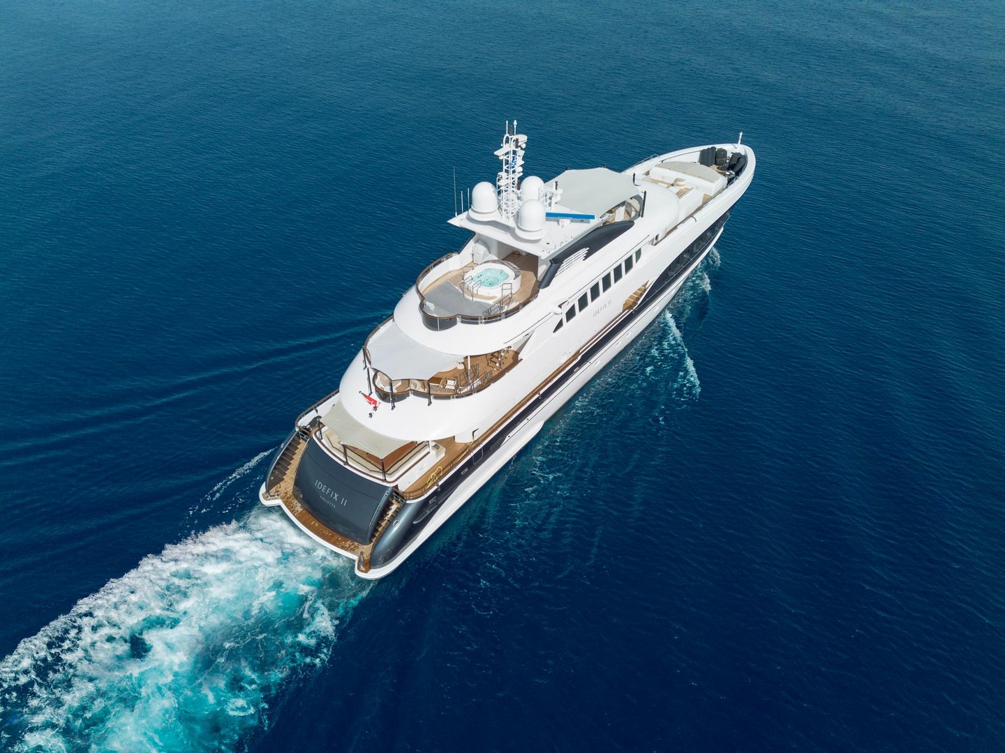 2008 Heesen Idefix II zu chartern (photo 2)
