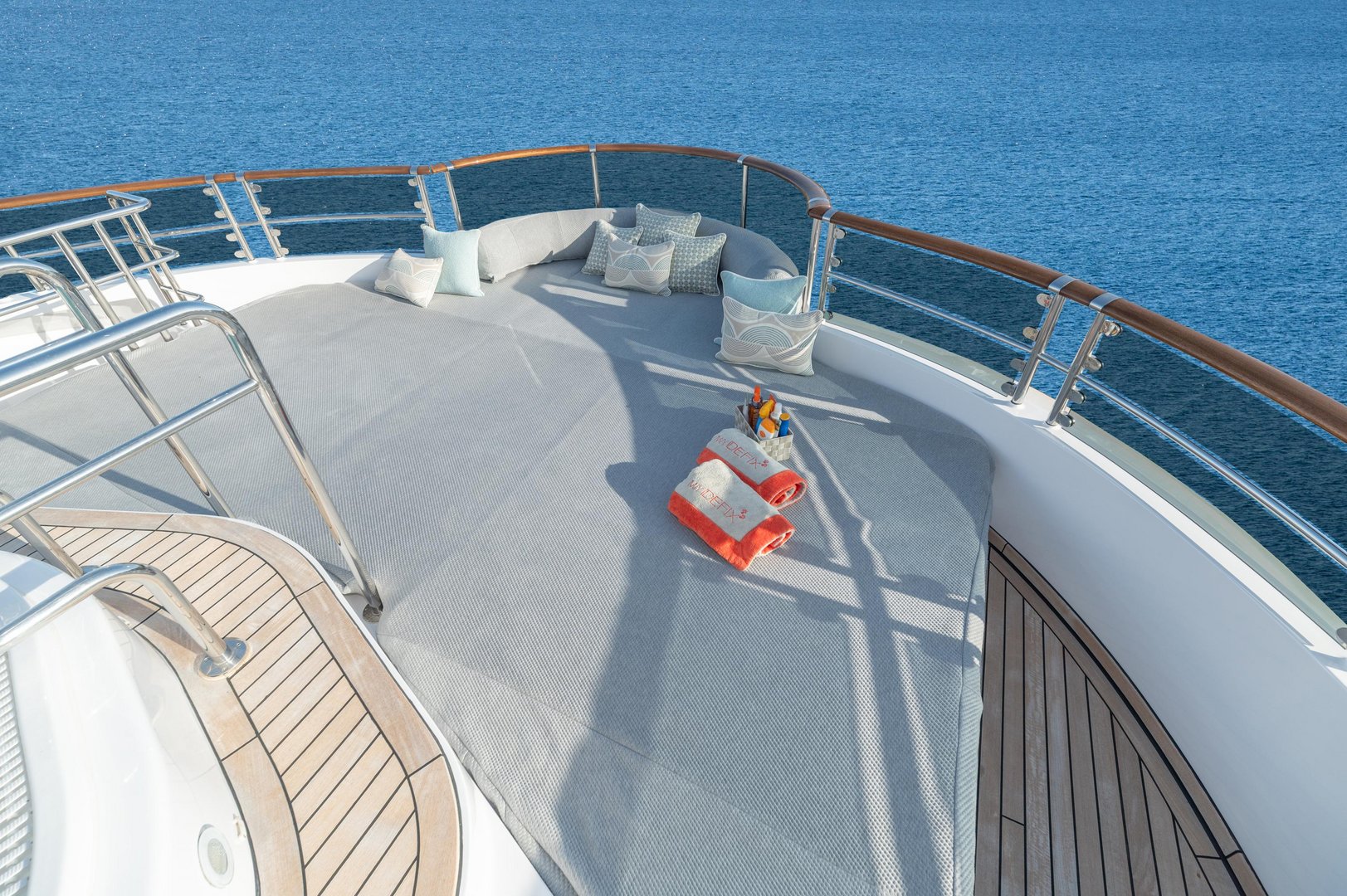 2008 Heesen Idefix II zu chartern (photo 7)
