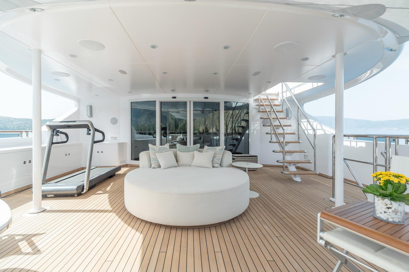 2008 Heesen Idefix II zu chartern (photo 10)