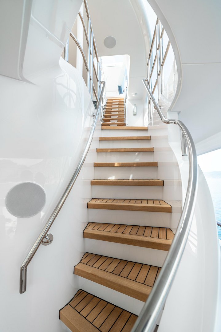 2008 Heesen Idefix II zu chartern (photo 19)
