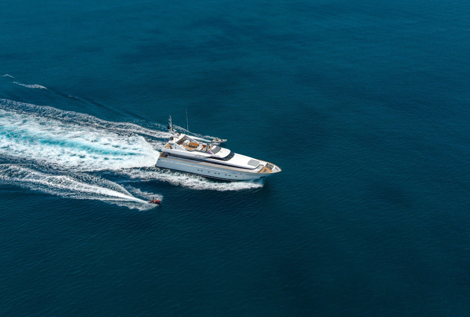 2003 Cantieri Di Pisa Kalimera zu chartern (photo 2)