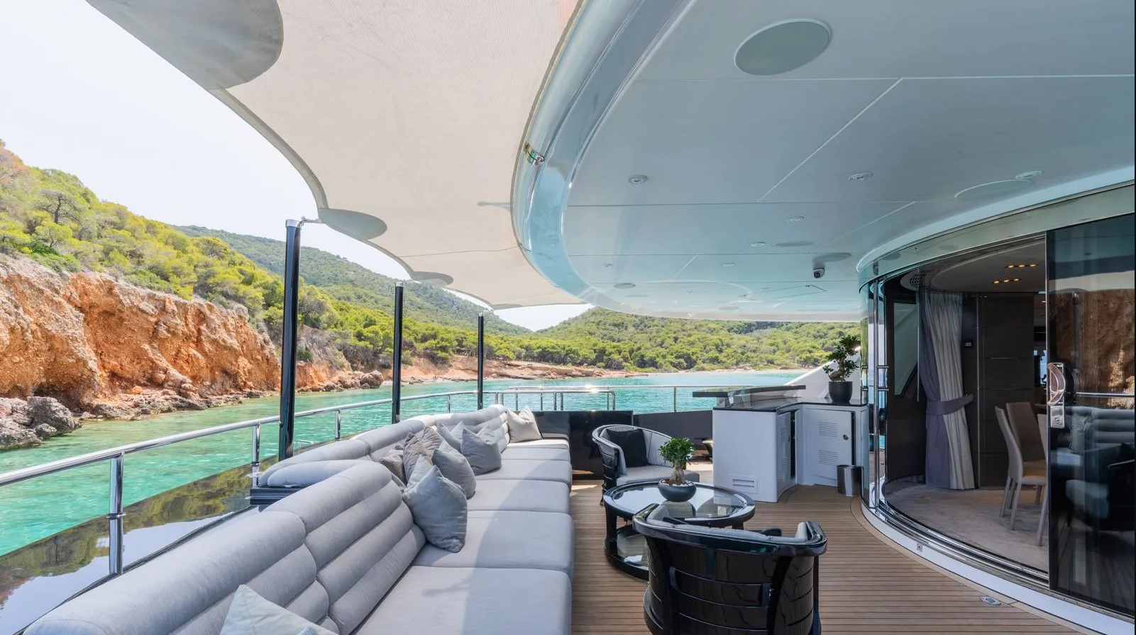 2007 Heesen Bliss te huur (photo 9)