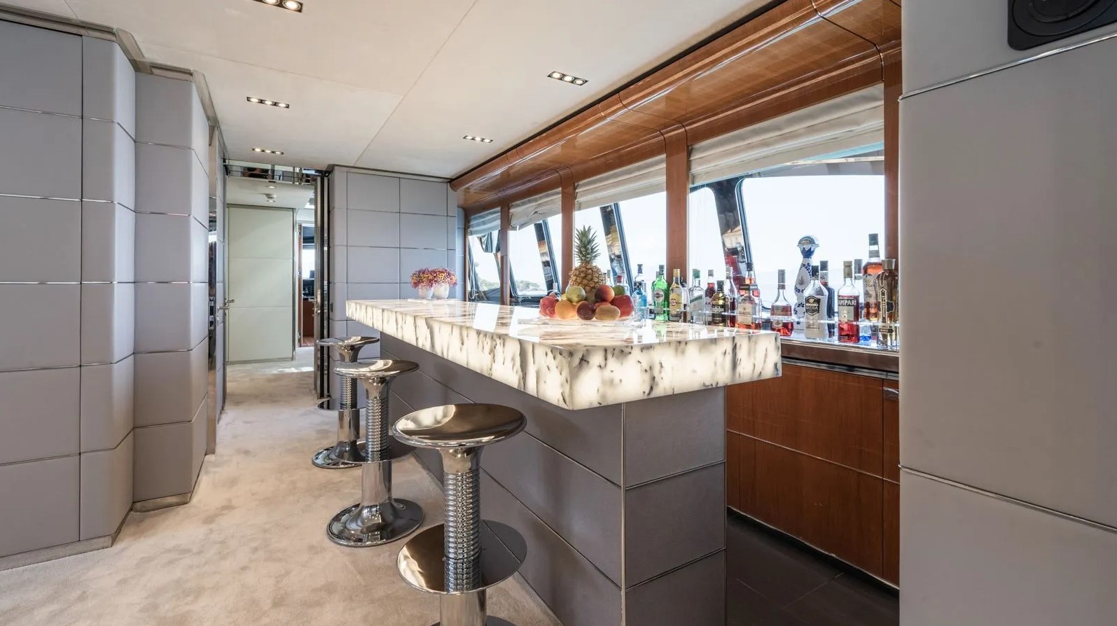 2007 Heesen Bliss te huur (photo 30)