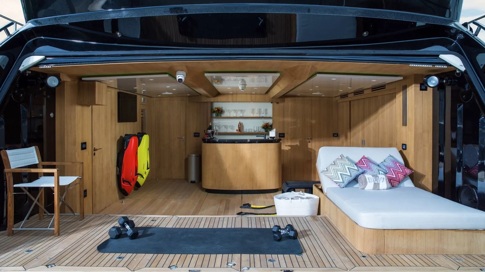 2007 Heesen Bliss te huur (photo 40)