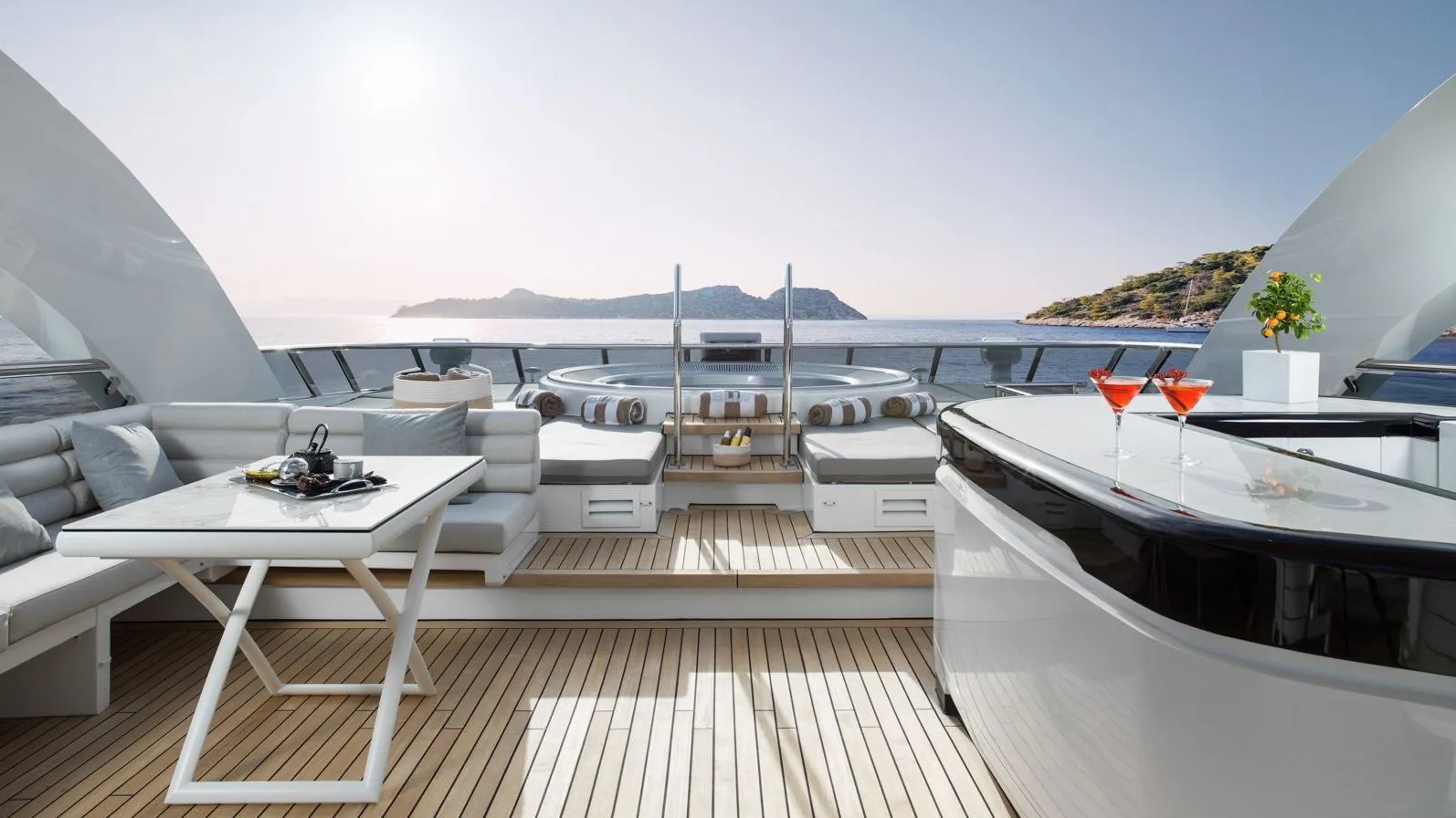 2007 Heesen Bliss te huur (photo 41)