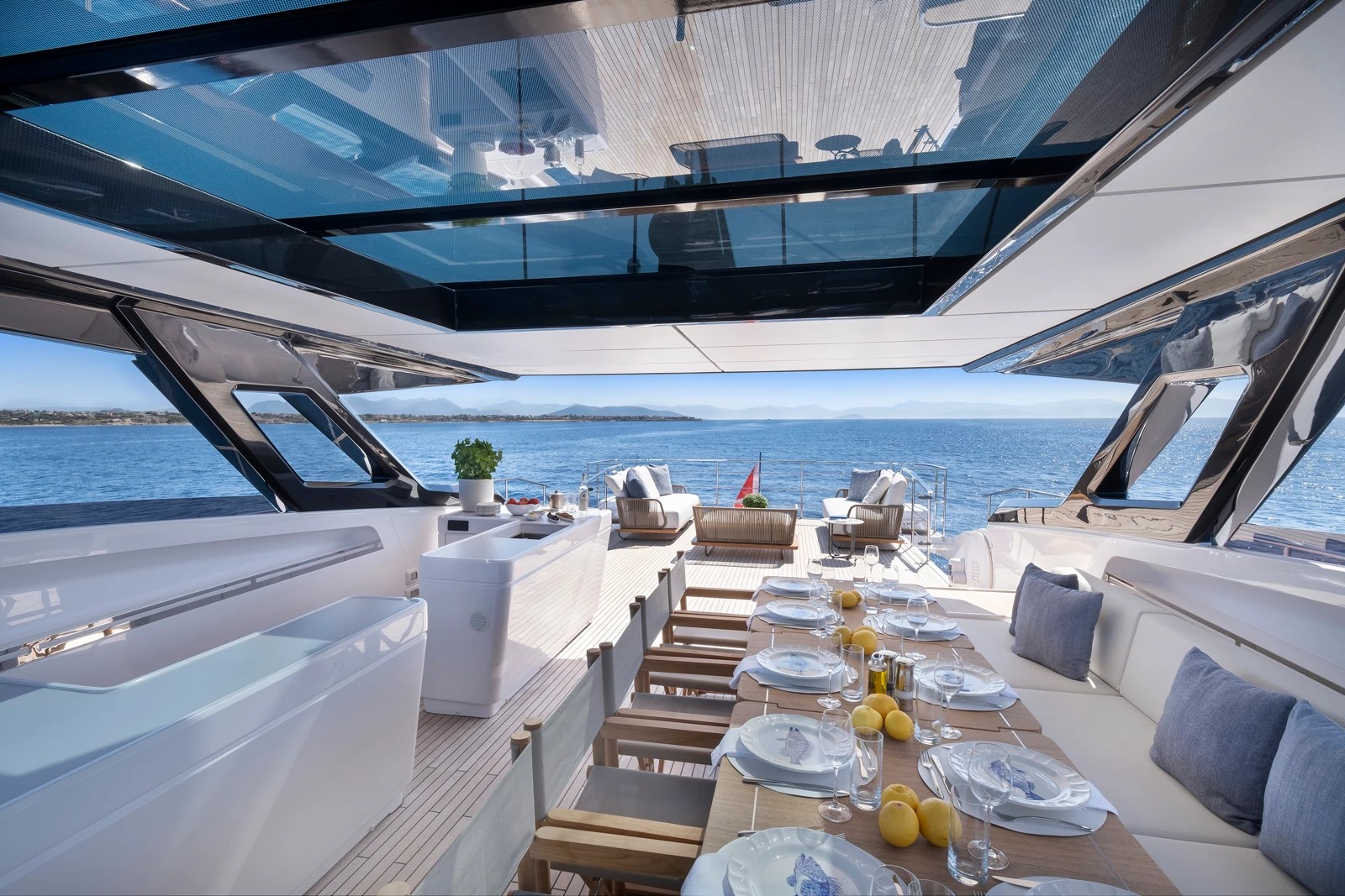 2023 Ferretti Ianassa na czarter (photo 5)