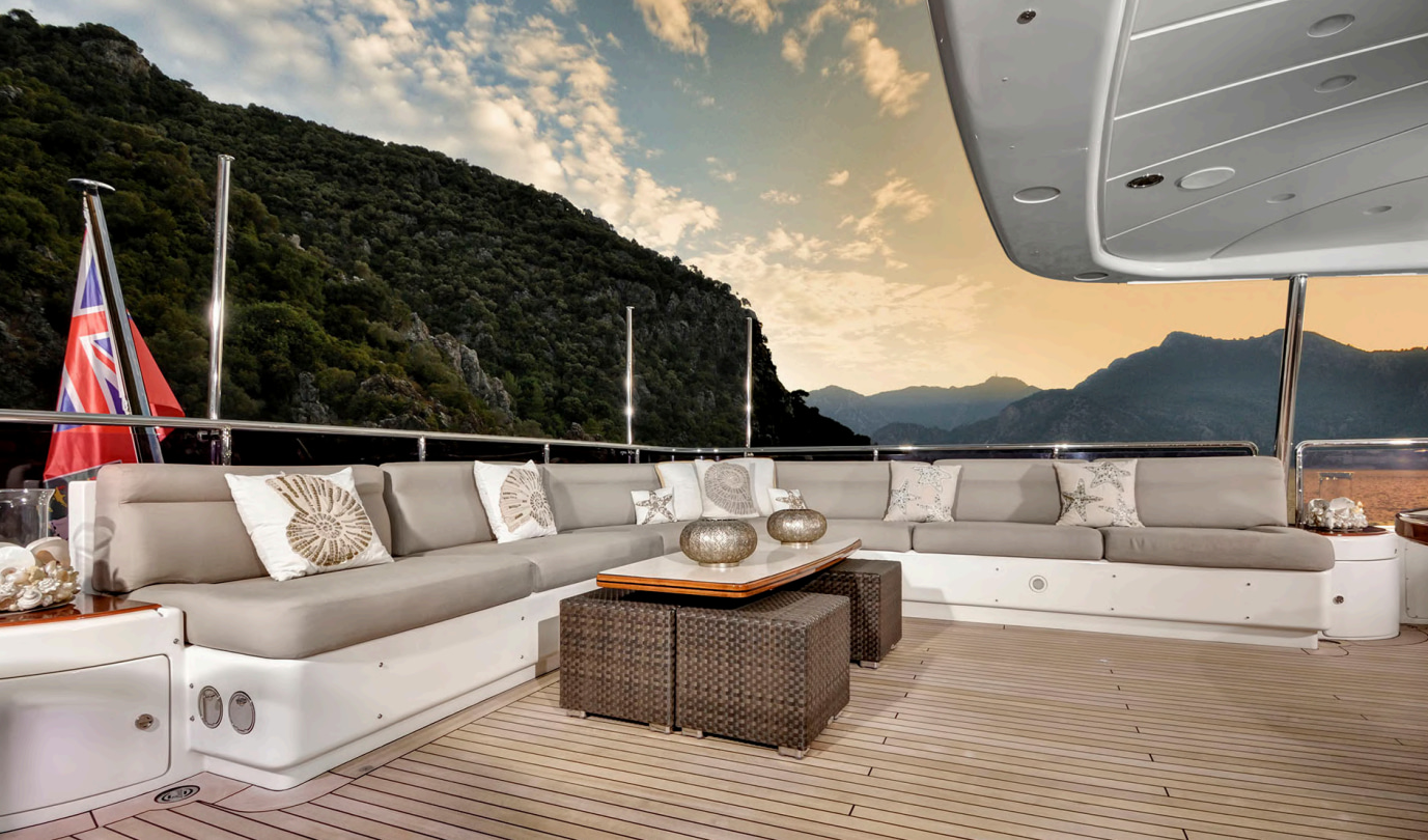2008 Benetti Quest R te huur (photo 7)