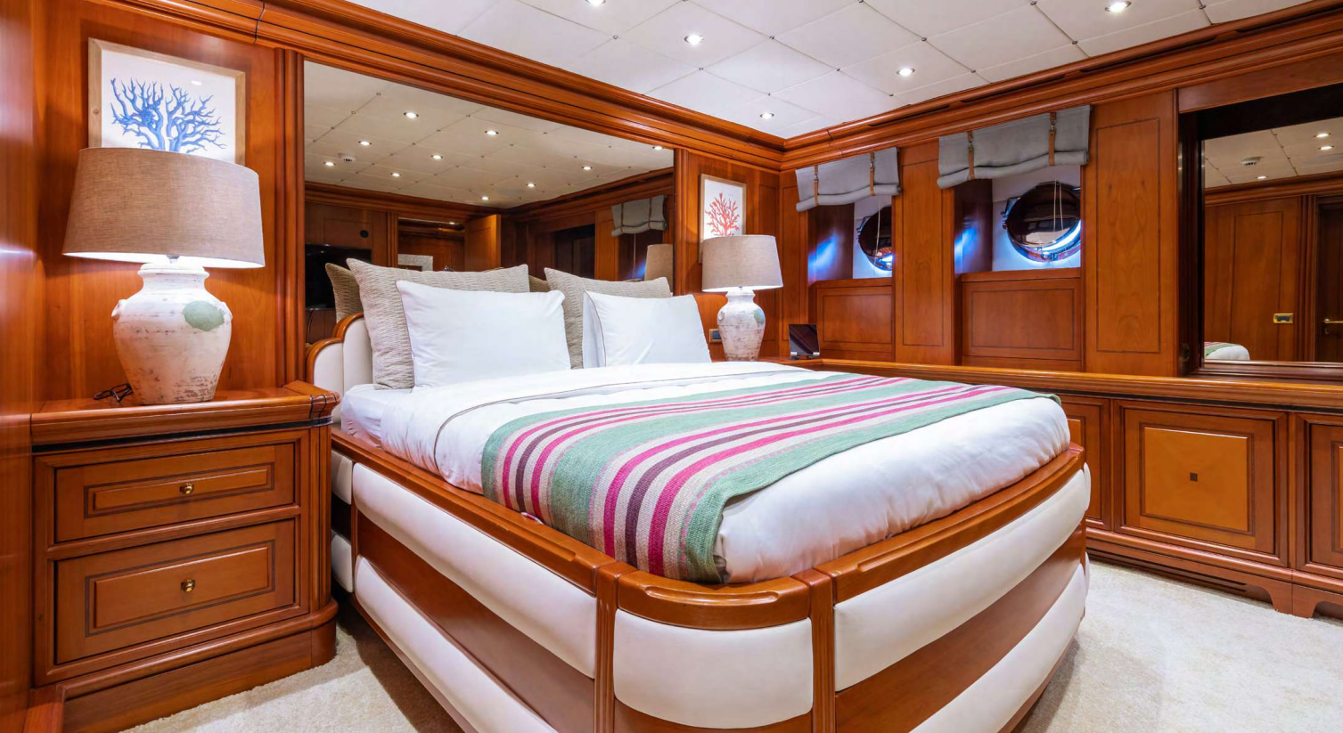 2007 Aegean Yacht Υazz a noleggio (photo 27)