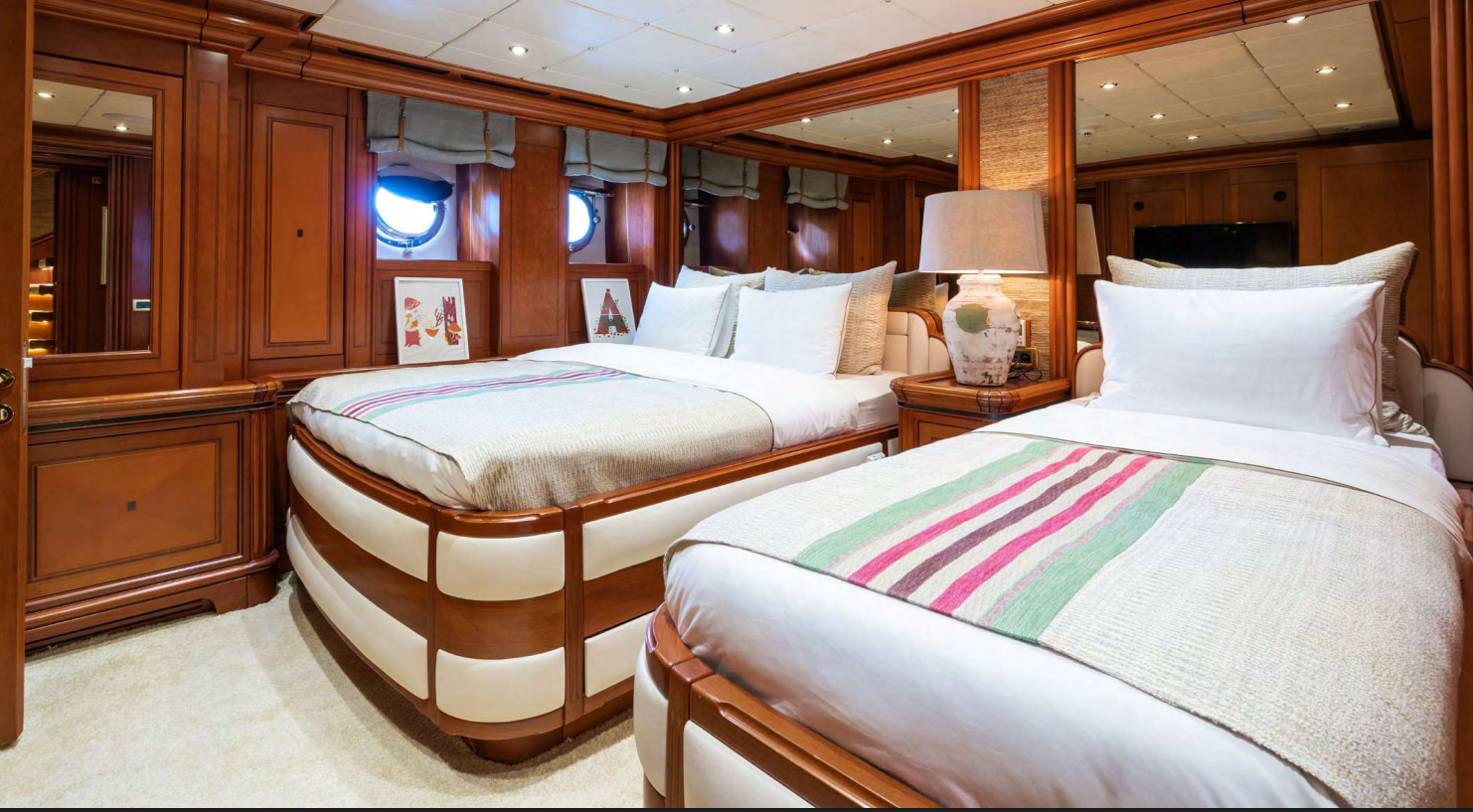 2007 Aegean Yacht Υazz a noleggio (photo 29)