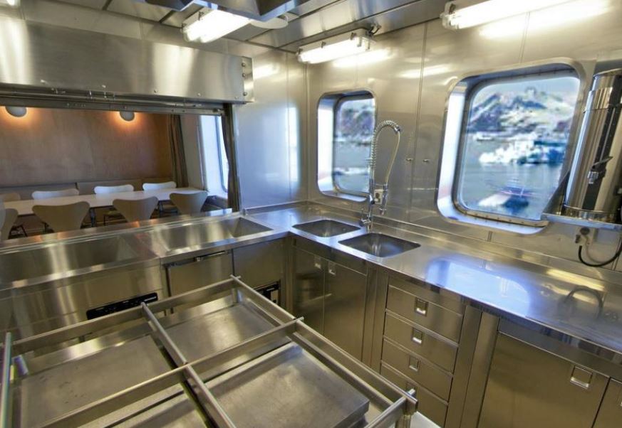 2012 Unknown Custom Built Ice Class Expedition Vessel 225 zu verkaufen (photo 8)