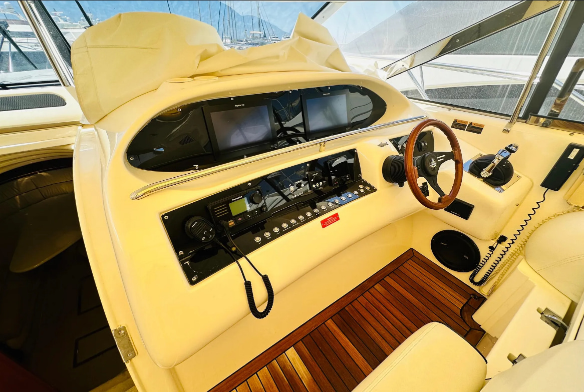 1996 Sunseeker Sunseeker Predator 63 à venda (photo 8)