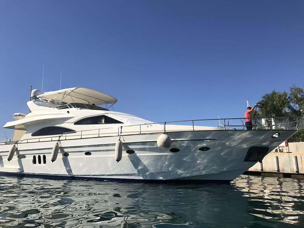 2004 ASTONDOA GLX 72 for sale (photo 4)