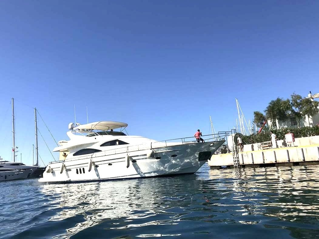 2004 ASTONDOA GLX 72 for sale (photo 8)