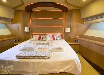 2004 ASTONDOA GLX 72 for sale (photo 15)