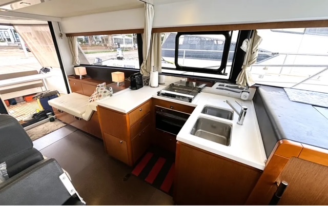 2016 Jeanneau Velasco 43 te koop (photo 15)