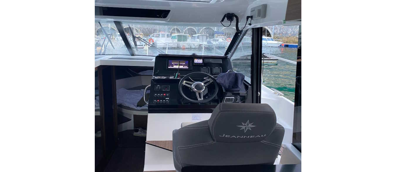 2019 Jeanneau Merry Fisher 1095 for sale (photo 3)