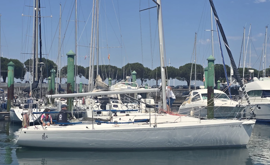 2006 J Boats J92 for sale (photo 1)