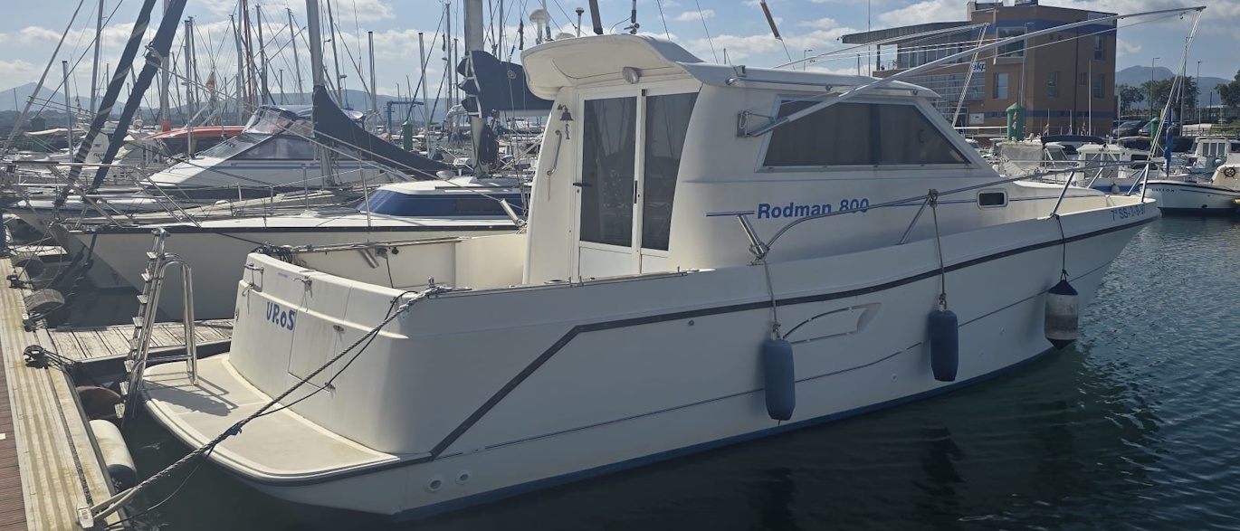 1997 Rodman 800 Bimotor à venda (photo 2)