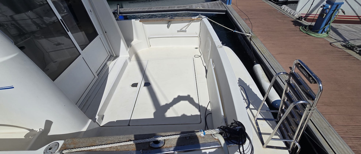 1997 Rodman 800 Bimotor à venda (photo 9)
