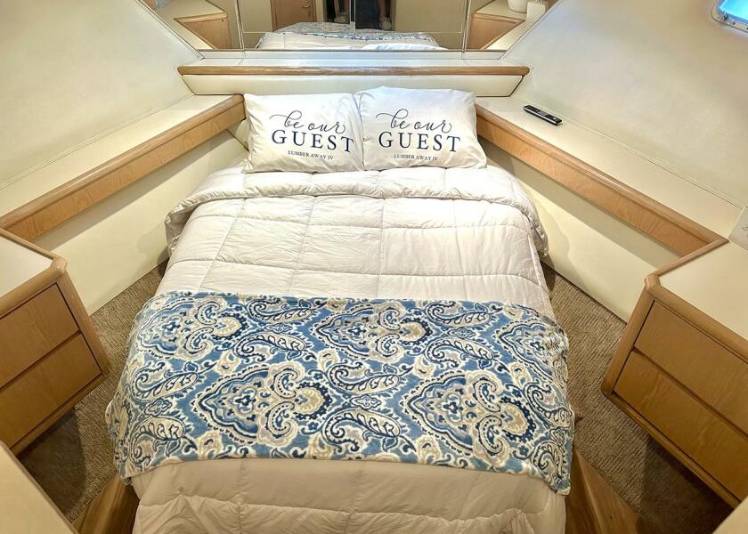 1994 Hatteras Cockpit Motoryacht for sale (photo 21)