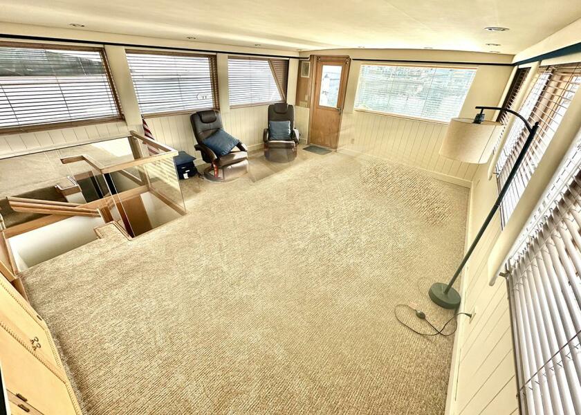 1994 Hatteras Cockpit Motoryacht for sale (photo 25)