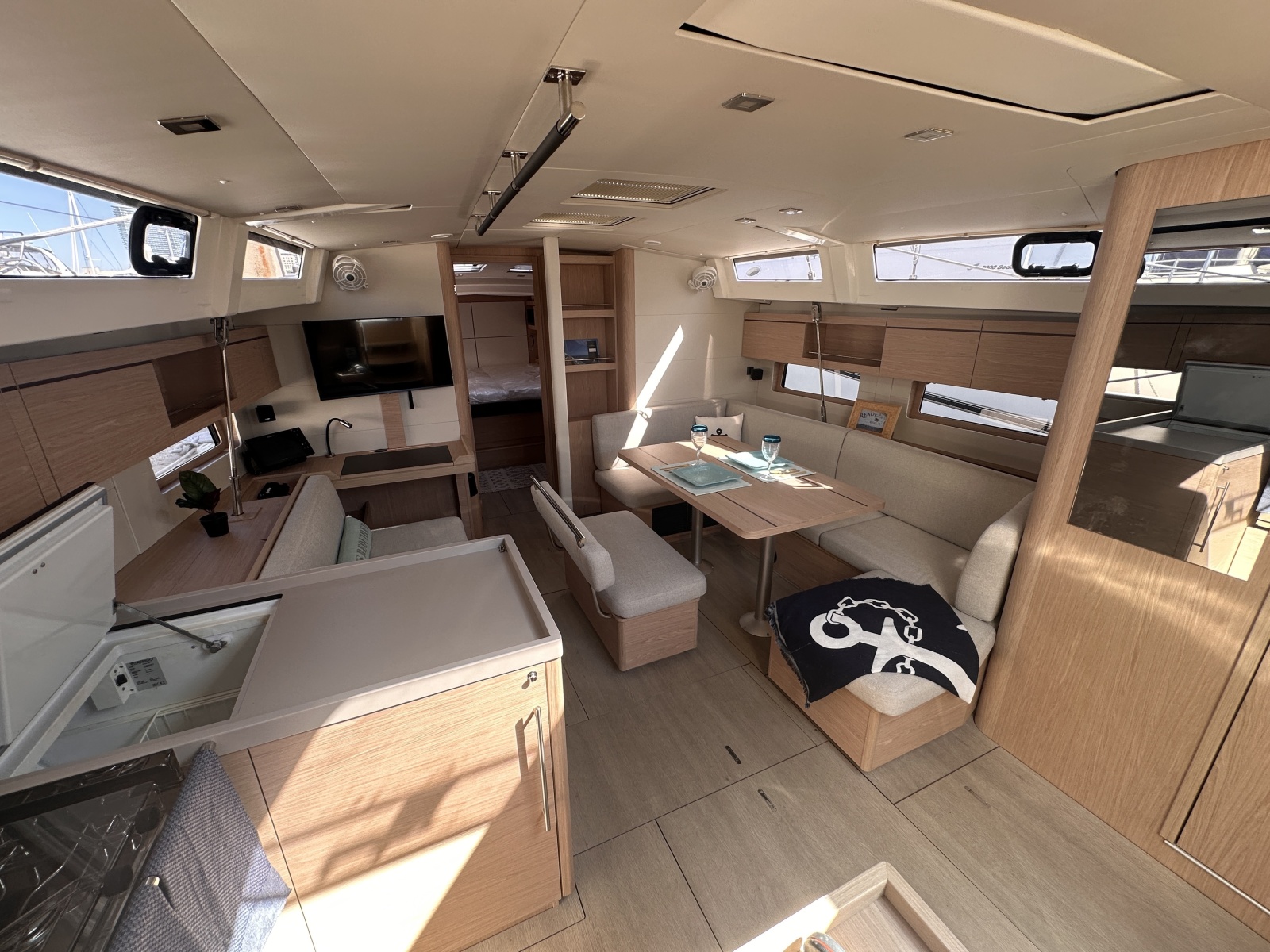 2025 Beneteau 46.1 na sprzedaż (photo 2)