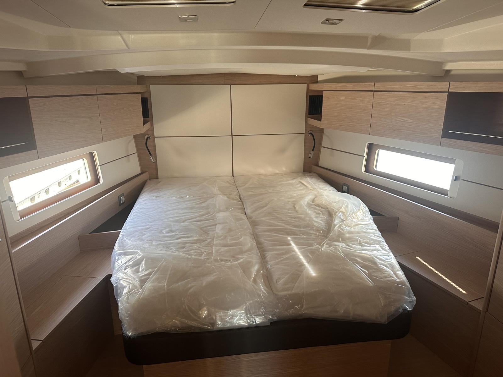 2025 Beneteau 46.1 na sprzedaż (photo 9)