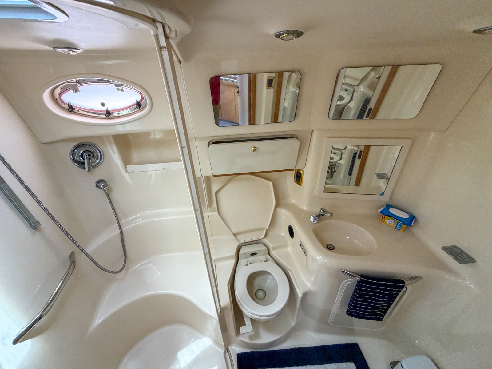 1997 Sea Ray 450 Sundancer zu verkaufen (photo 13)