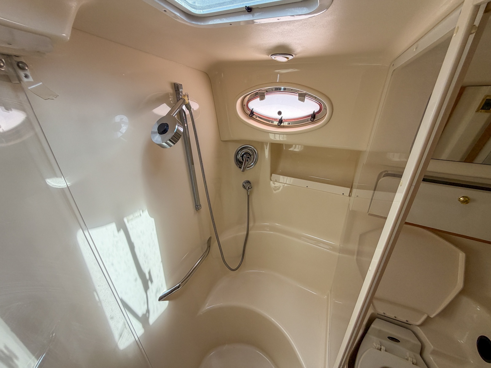 1997 Sea Ray 450 Sundancer zu verkaufen (photo 15)