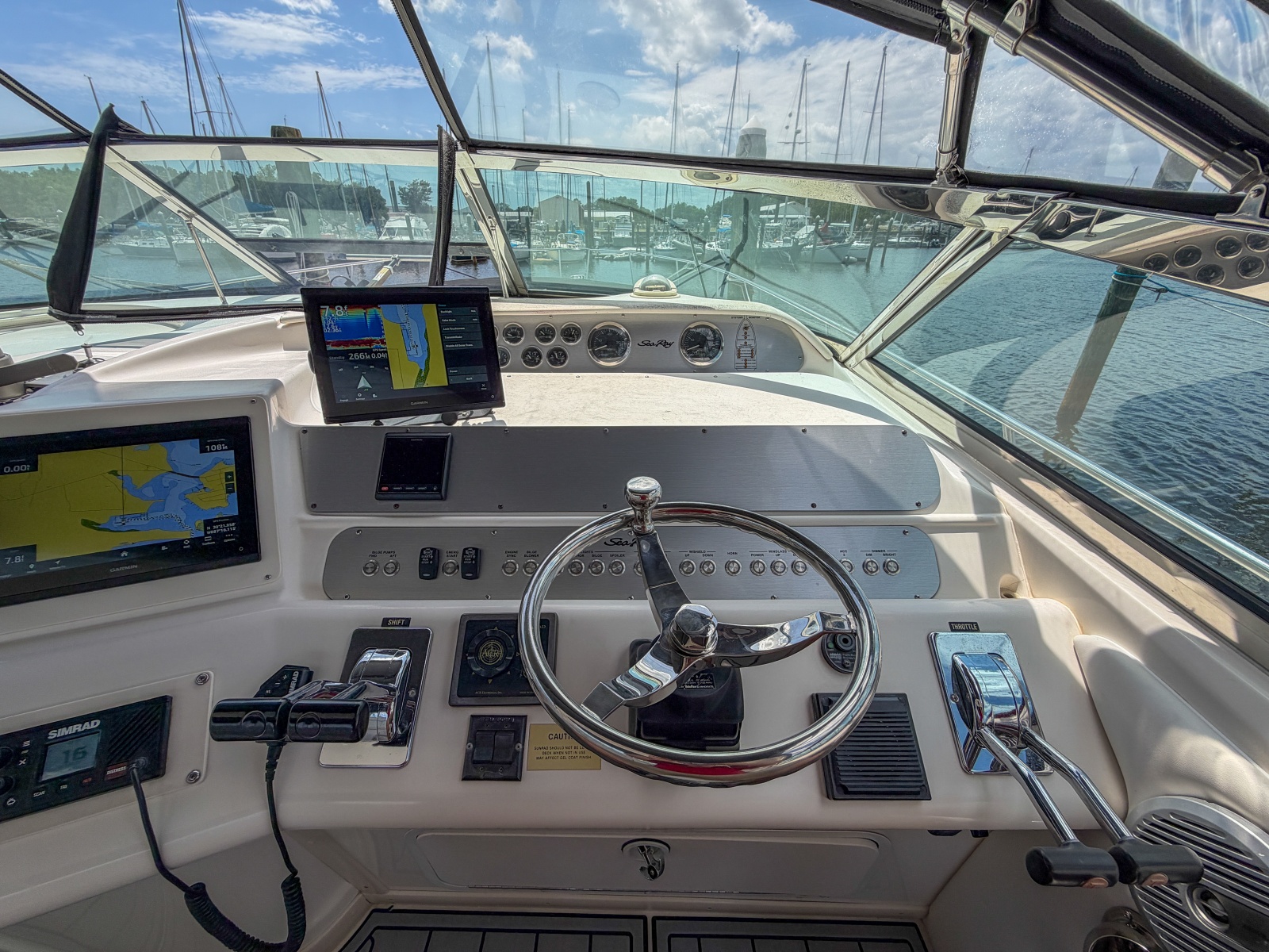 1997 Sea Ray 450 Sundancer zu verkaufen (photo 25)