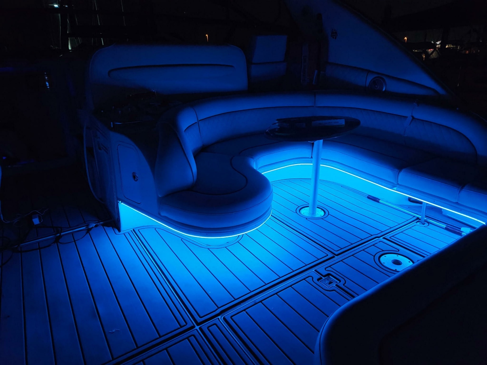1997 Sea Ray 450 Sundancer zu verkaufen (photo 39)
