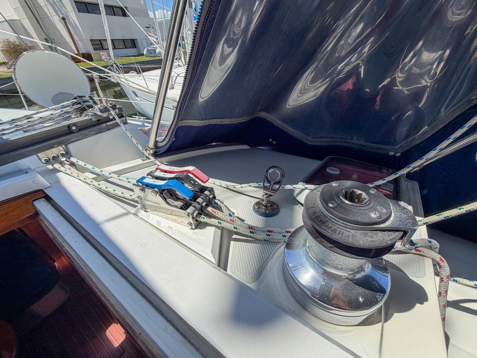 1993 Catalina 42 en venta (photo 45)