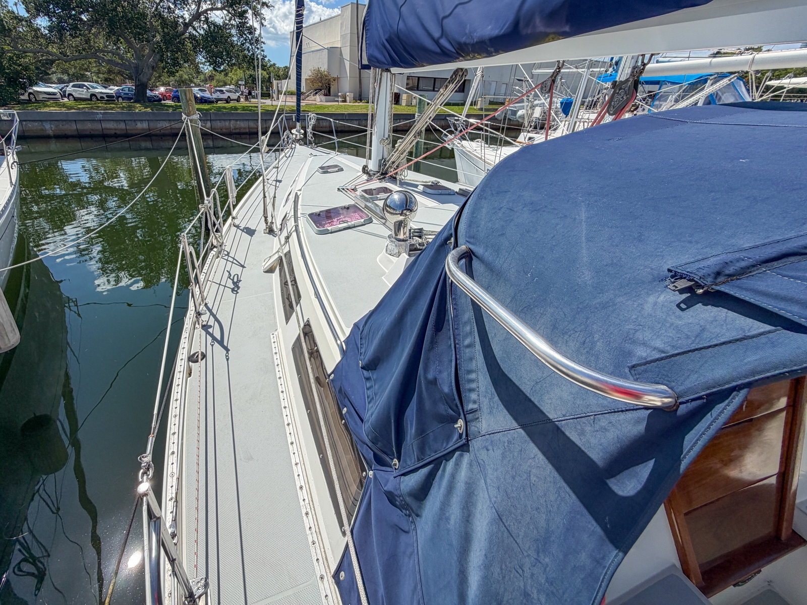 1993 Catalina 42 en venta (photo 49)