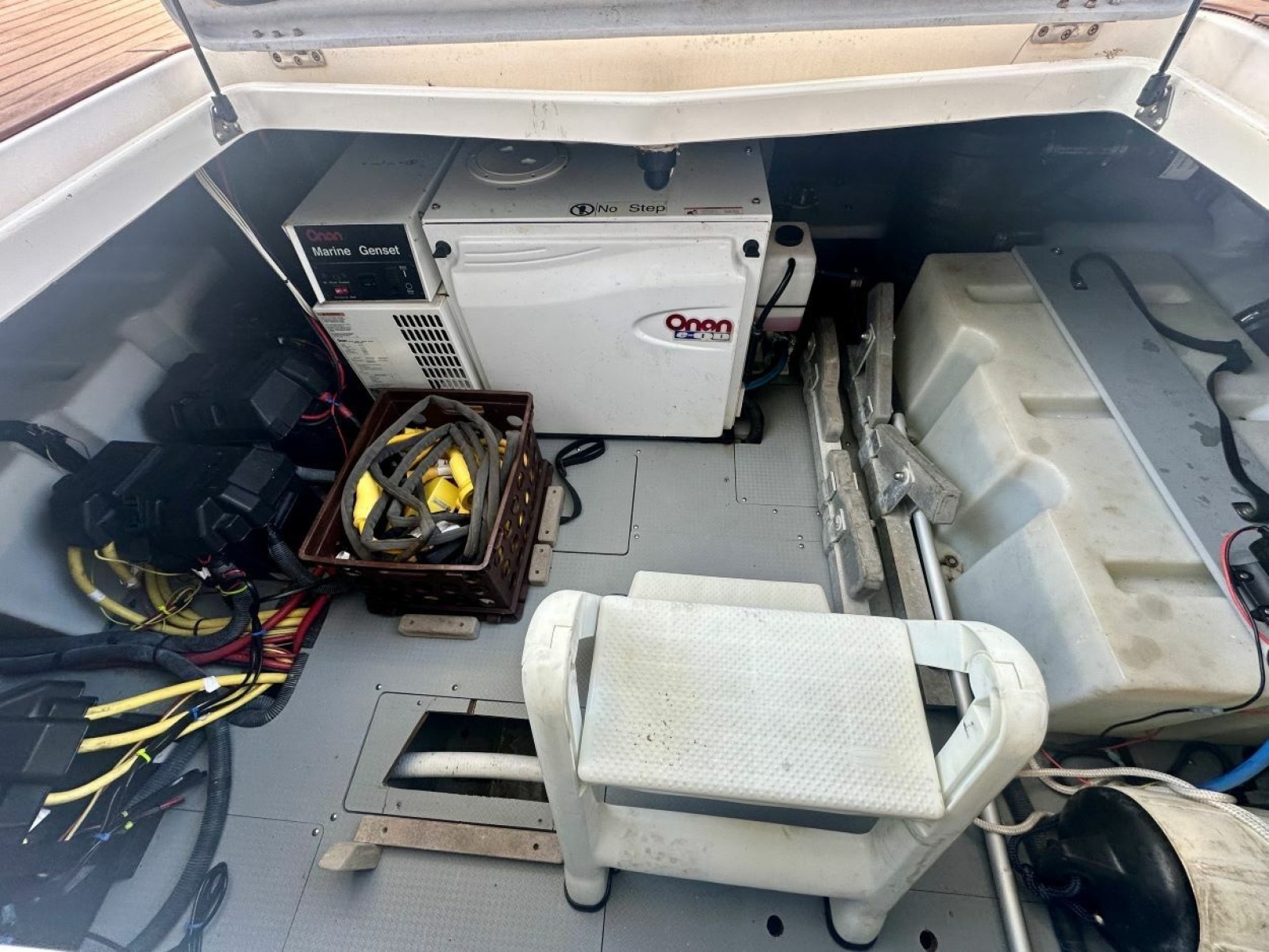 2007 Meridian 391 Motor Yacht zu verkaufen (photo 18)