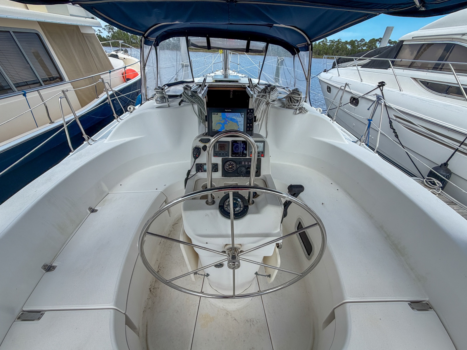 1999 Hunter 380 na sprzedaż (photo 17)