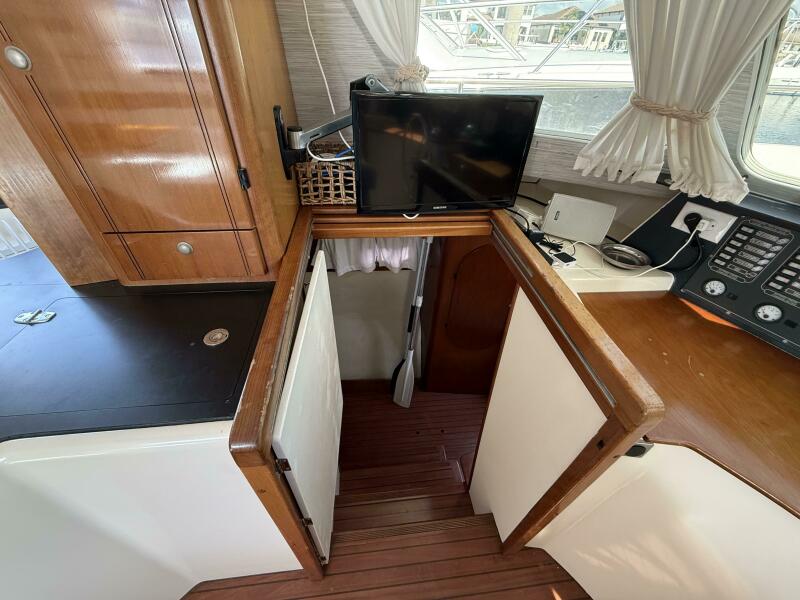 1999 Fountaine Pajot Maryland 37 for sale (photo 10)