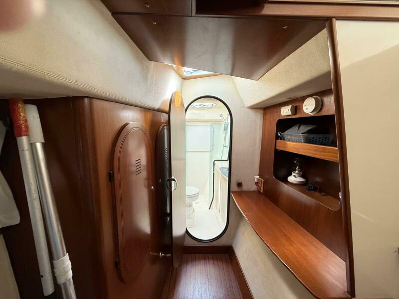 1999 Fountaine Pajot Maryland 37 for sale (photo 12)