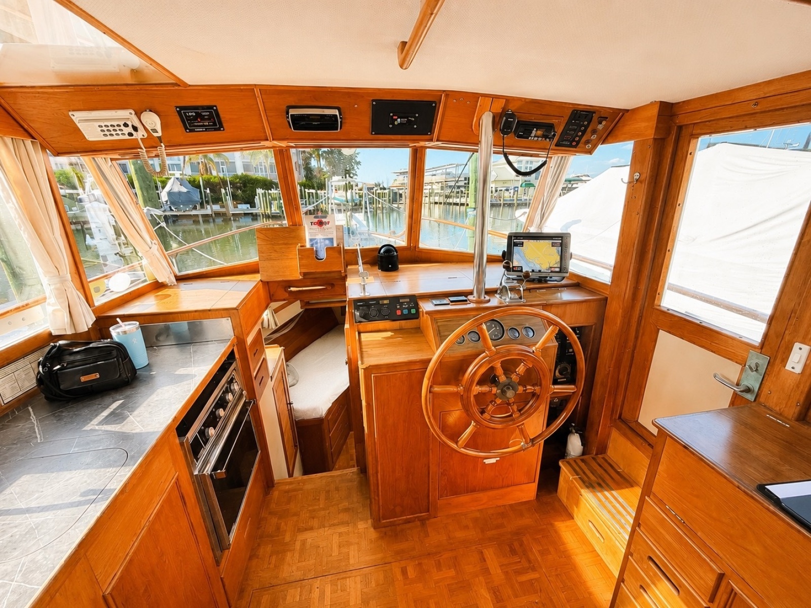 1985 Grand Banks 36 Classic à vendre (photo 4)