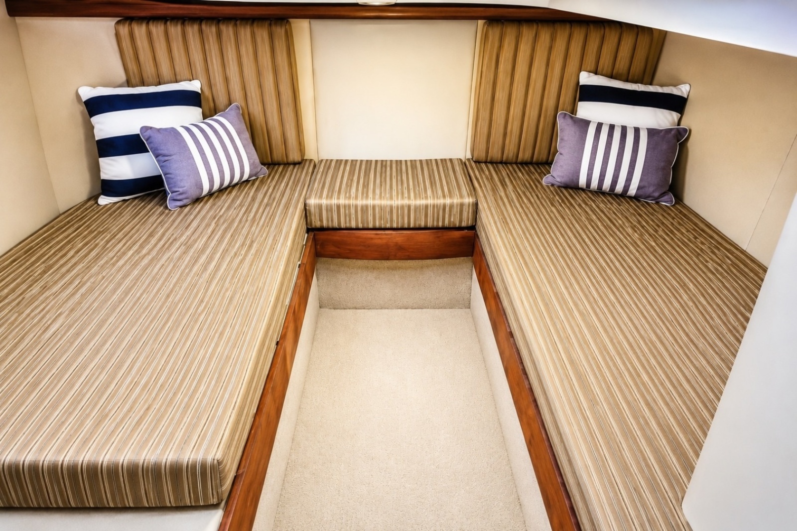 2007 Meridian 341 Sedan à vendre (photo 11)